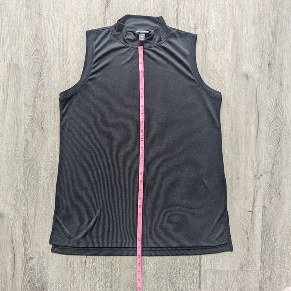 Black Sleeveless Mockneck Top - Picture 5 of 6